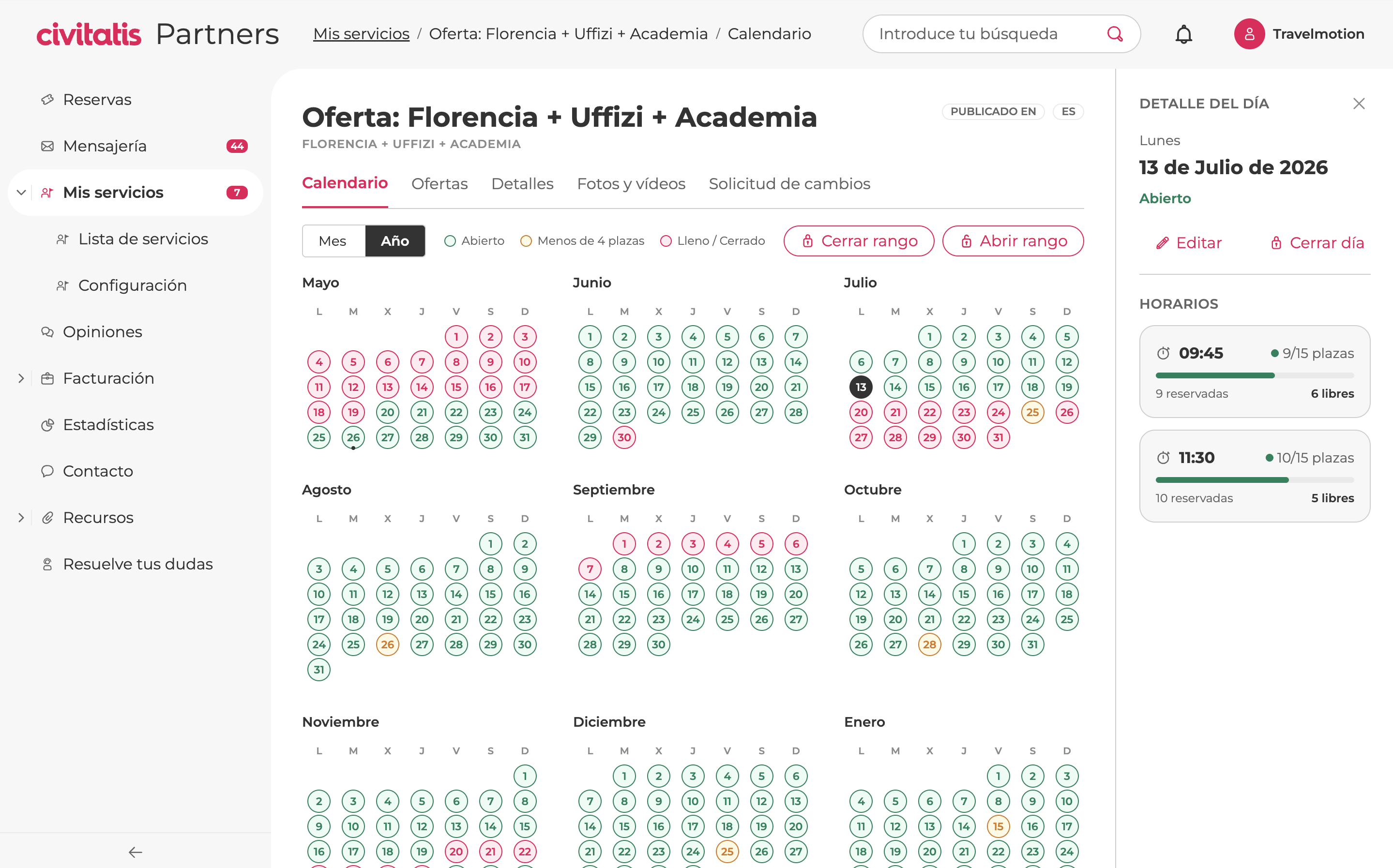 Supply — yearly calendar overview with availability patterns